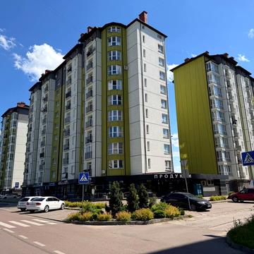 Василя Стуса вул., 42