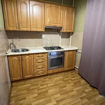 Жмеринська вул., 36