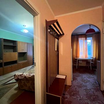 Романа Шухевича вул., 18