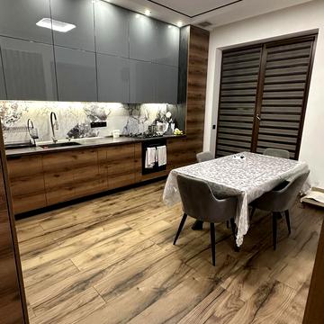 Собранецька вул., Будинок