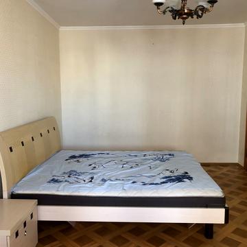 Бориса Гмирі вул., 15