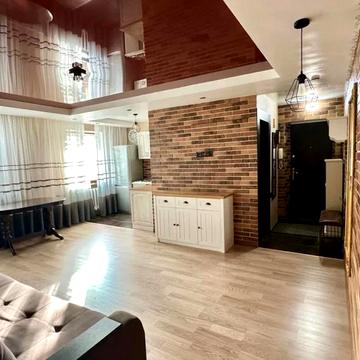 Михайла Донця вул., 25