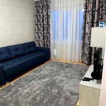 Миколи Бажана просп., 7