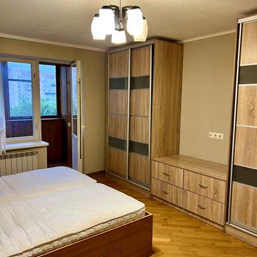 Оболонський просп., 34/1