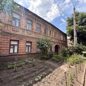 Романа Шухевича вул. (Бабушкіна), 45