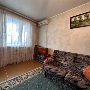 Героїв Харкова просп. (Московський), 248
