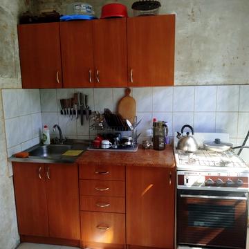 Йорданська вул. (Лайоша Гавро), 4