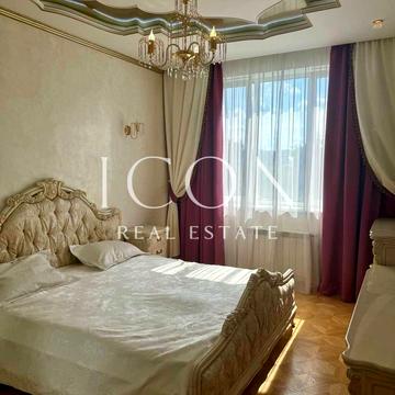 Науки просп., 30
