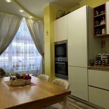 Павла Лі пров. (Московський), 2-Б