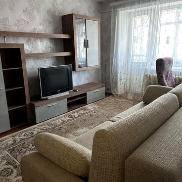 Дмитра Яворницького просп. (Карла Маркса), 2-А