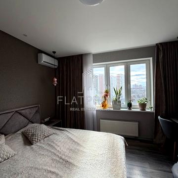 Краківська вул., 27