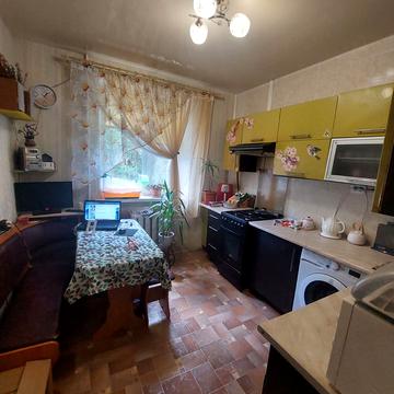 Академіка Заболотного вул., 56