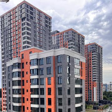 Автозаводська вул., 72-Б
