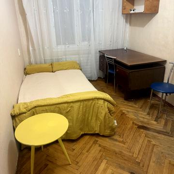 Володимира Івасюка просп. (Героїв Сталінграду), 44