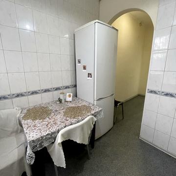 Сирецька вул., 32/2
