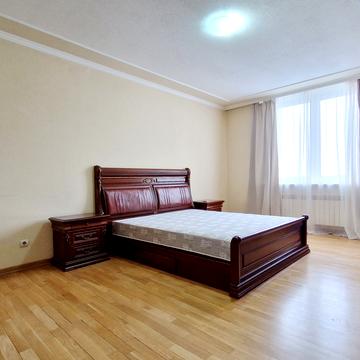 Єлизавети Чавдар вул., 7