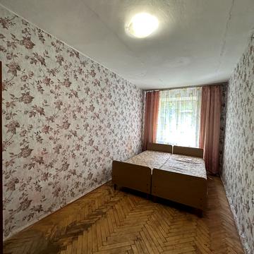 Митрофана Довнар-Запольського вул., 10