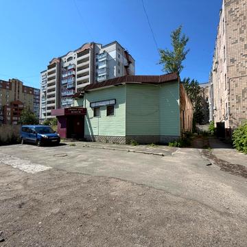 Незалежності бульв. (50 років Жовтня), 14в