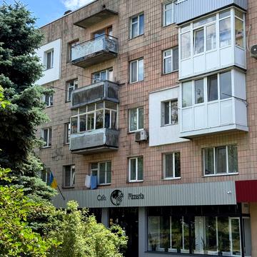 Незалежності вул. (Леніна), 77