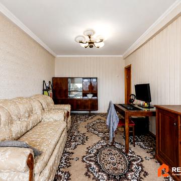 Дегтярівська вул., 10