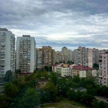 Княжий Затон вул., 12