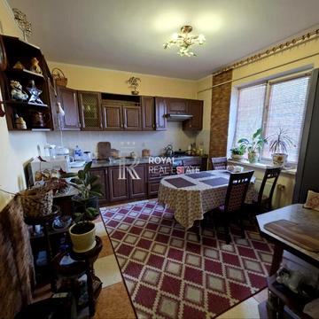 Володимирська вул.