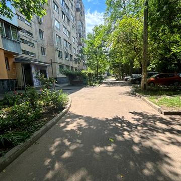 Владислава Бувалкіна вул. (Бочарова Генерала), 7