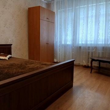 Сімї Глодан вул., 63