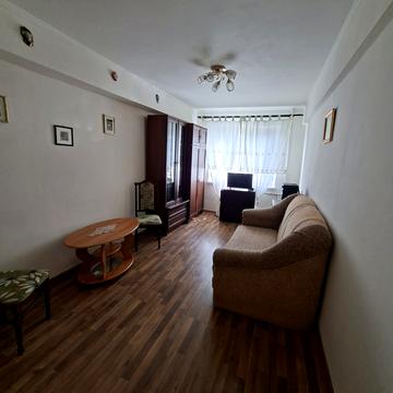 Героїв Крут вул., 5