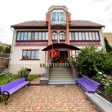 Пирятинська вул., 4