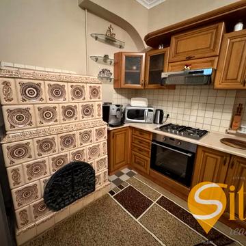 Дмитра Вітовського вул. (), 26