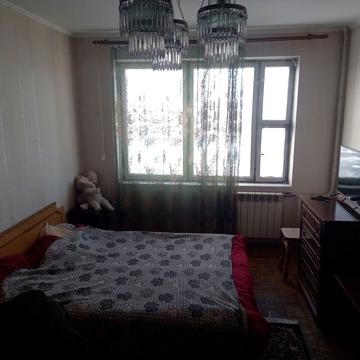 Зодчих вул., 44