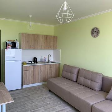 Золотий Берег бульв., 33