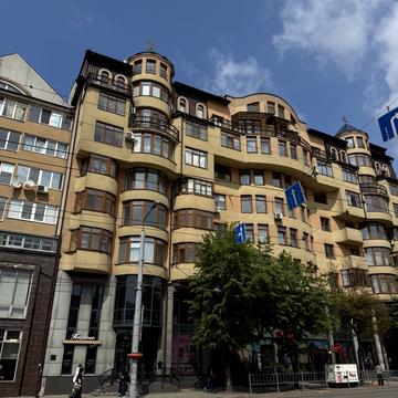 Незалежності вул., 87