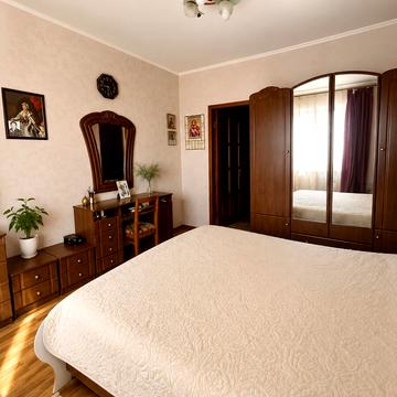 Перемоги просп., 79