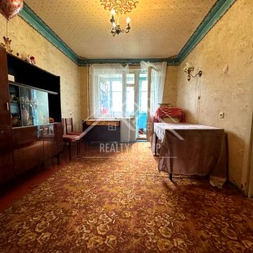 5-й Зарічний мікрорайон , 1