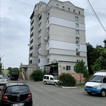 Паркова вул., 12