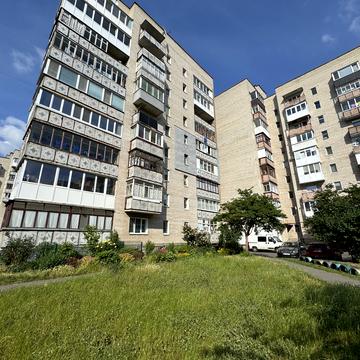 Соборності просп., 24
