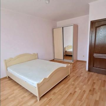 Єлизавети Чавдар вул., 5