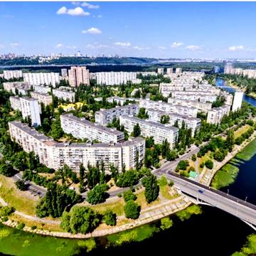 Русанівський бульв., 11