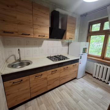 Владислава Бувалкіна вул. (Бочарова Генерала), 9