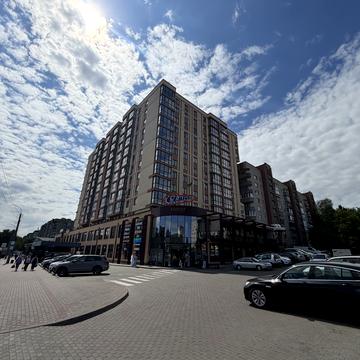 Соборності просп., 22-Б