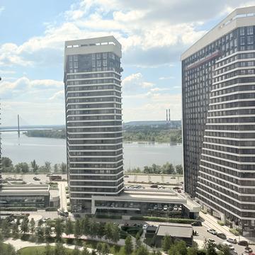 Дніпровська набережна вул., (Будинок 11)
