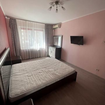 Урлівська вул., 36