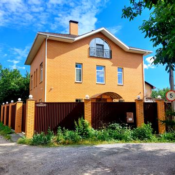Медична, 26