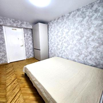 Гетьмана Івана Мазепи вул. (Топольна), 22