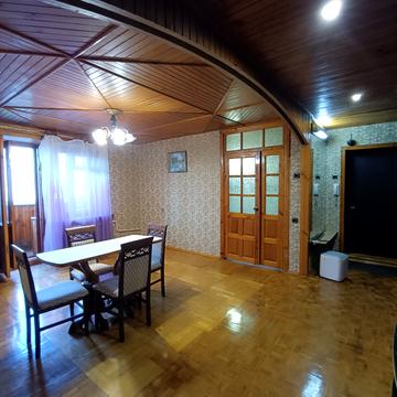 Льотна вул. (Червоногвардійська), 27а
