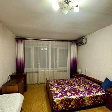Науки просп., 25
