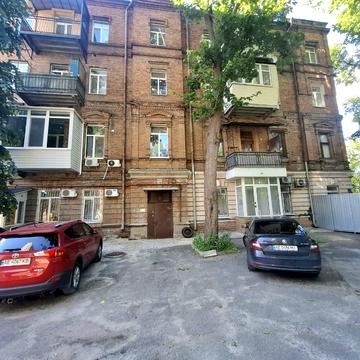 Дмитра Яворницького просп. (Карла Маркса), 34