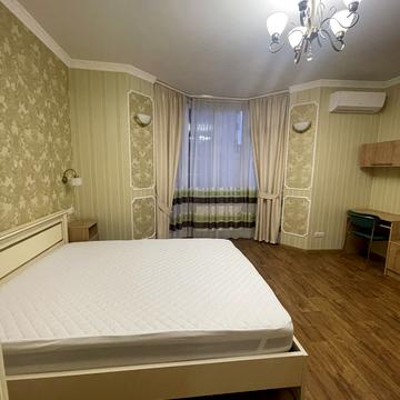 Коперника вул., 3